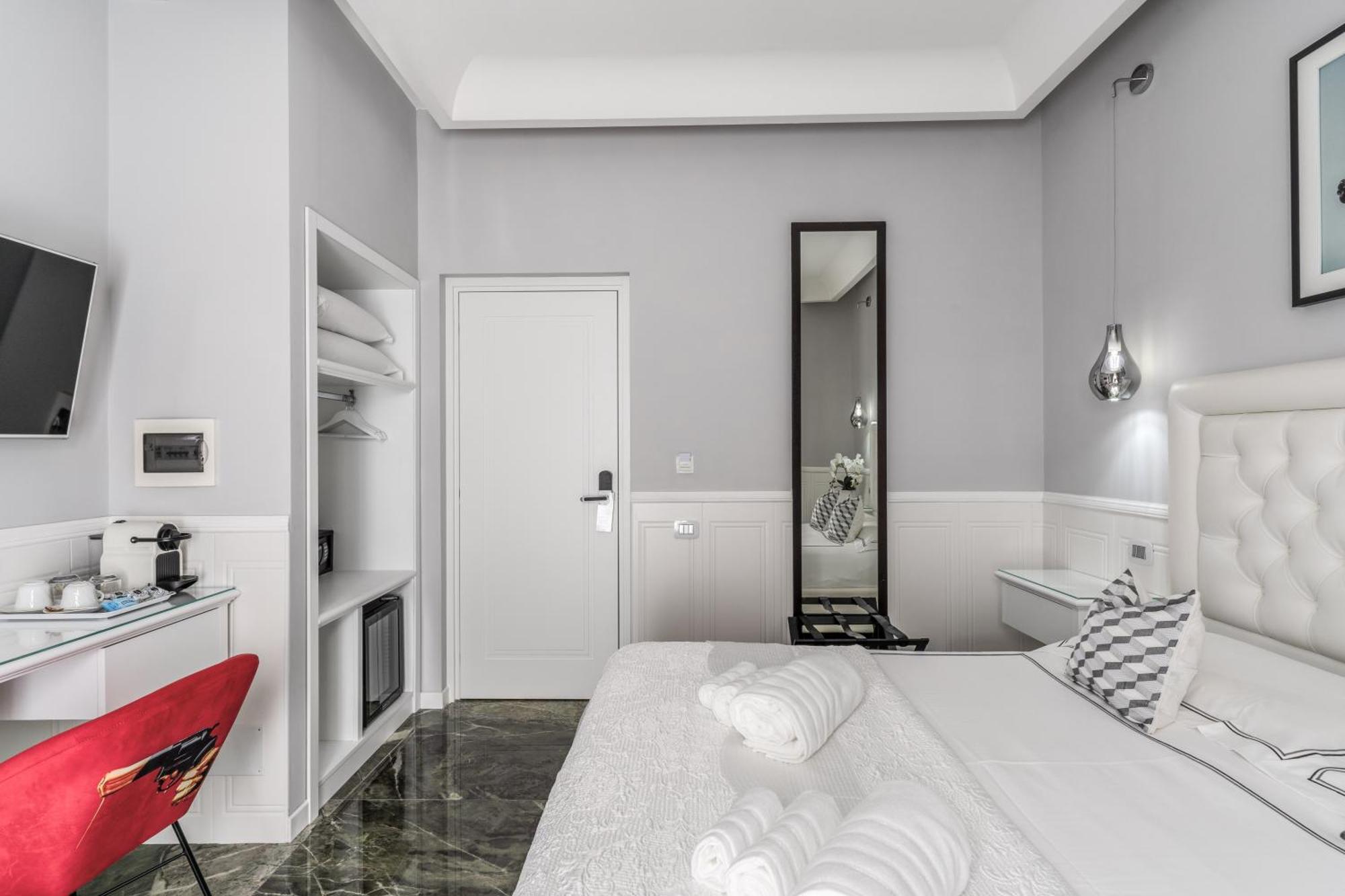 Casa de hóspedes Rome55 - Piazza Di Spagna 3*
