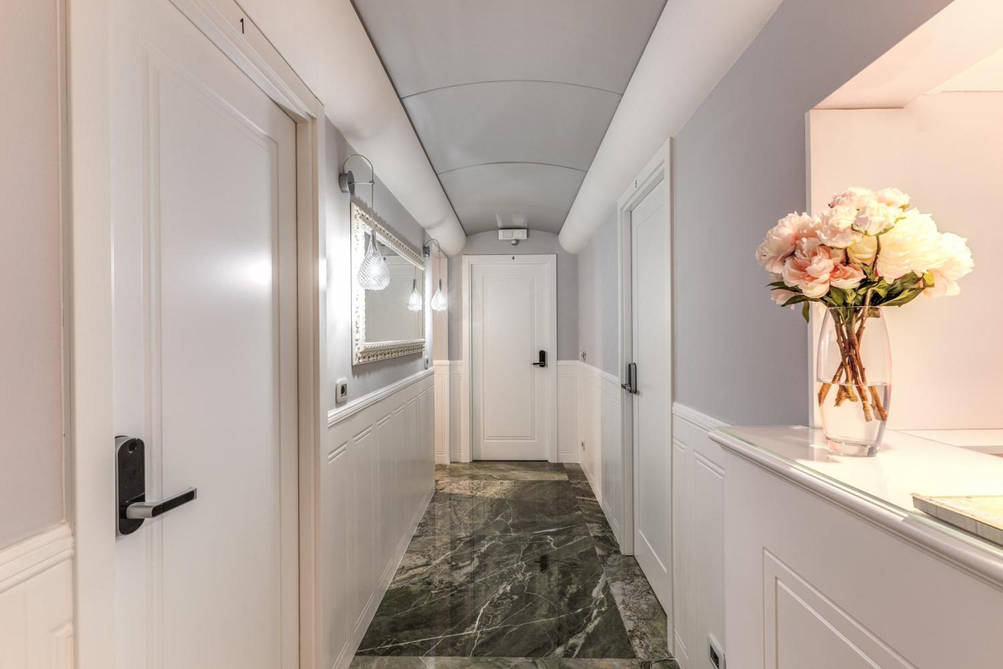 Maison d'hôtes Rome55 - Piazza Di Spagna 3*